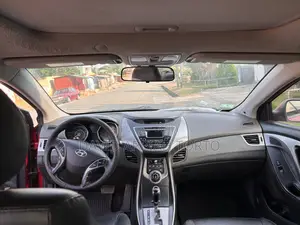 Hyundai Elantra GLS Sedan FWD (1.8L 4cyl 6A) 2013 Red