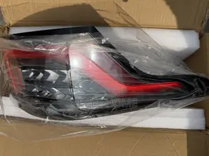 2020 Range Rover Tail Light Drive Side