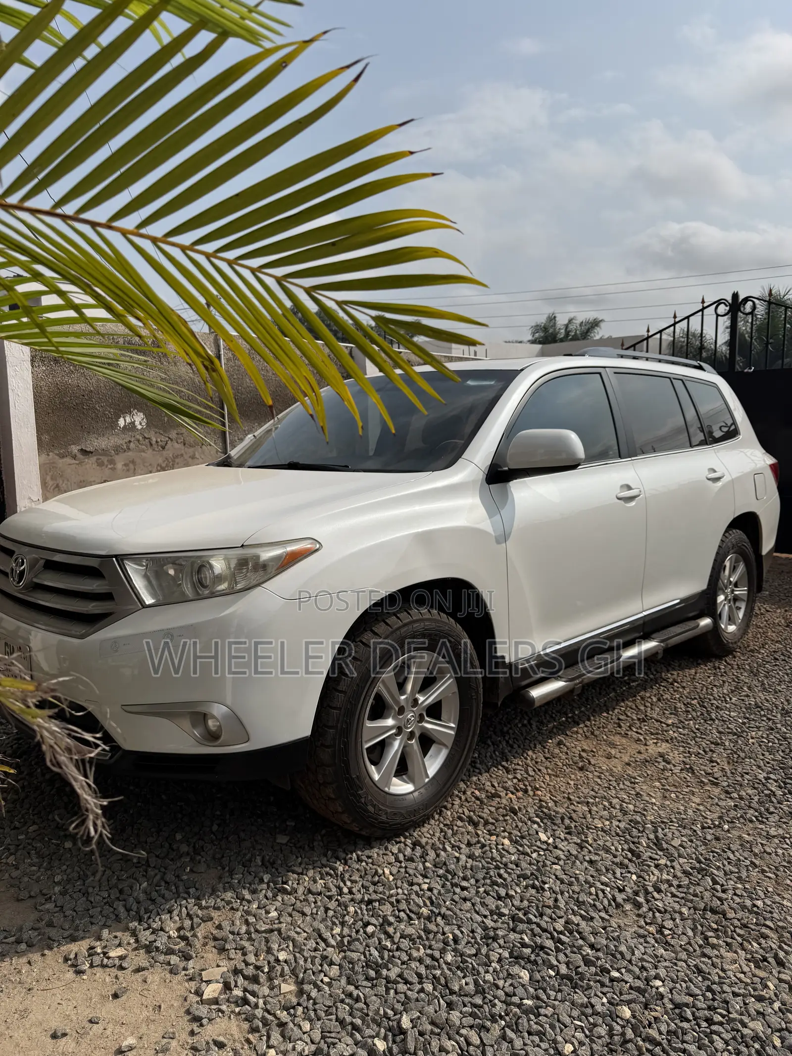 Toyota Highlander Limited 2012 White