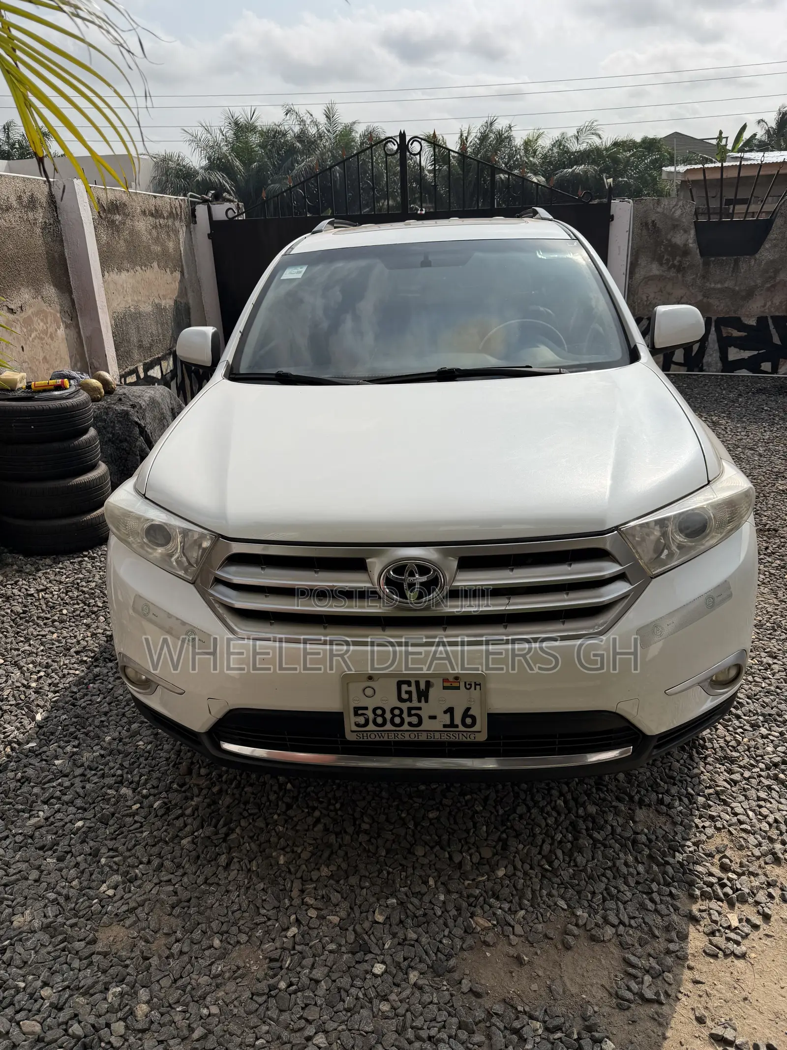Toyota Highlander Limited 2012 White