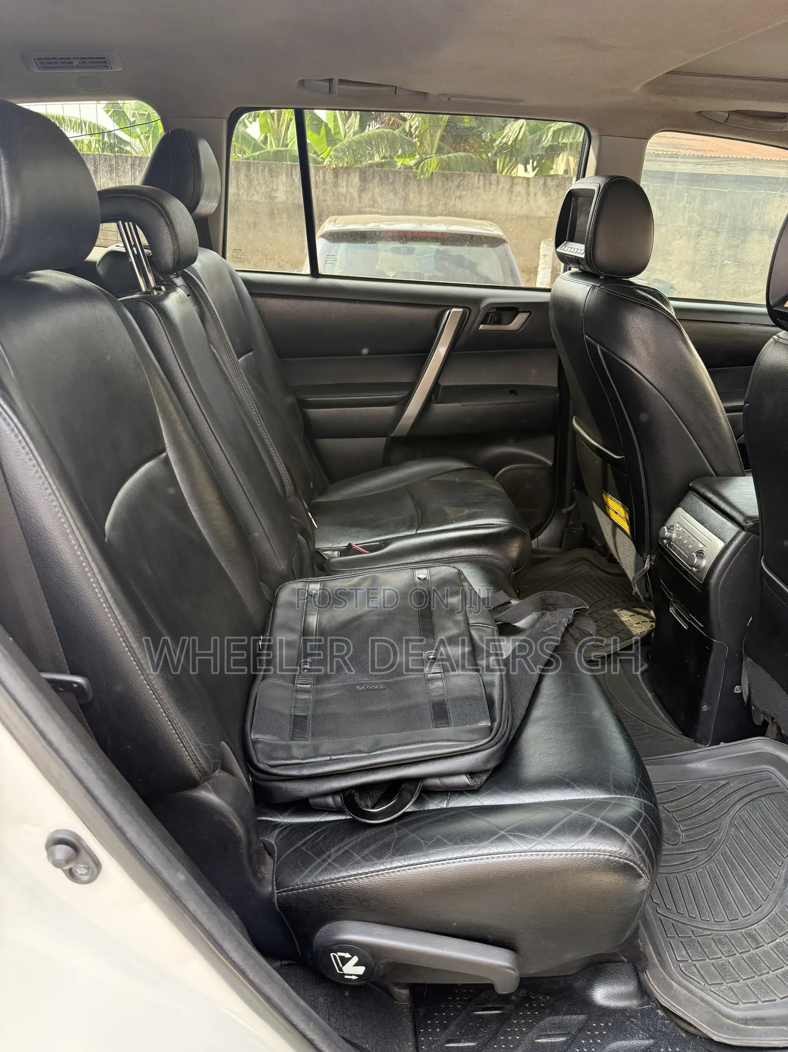Toyota Highlander Limited 2012 White