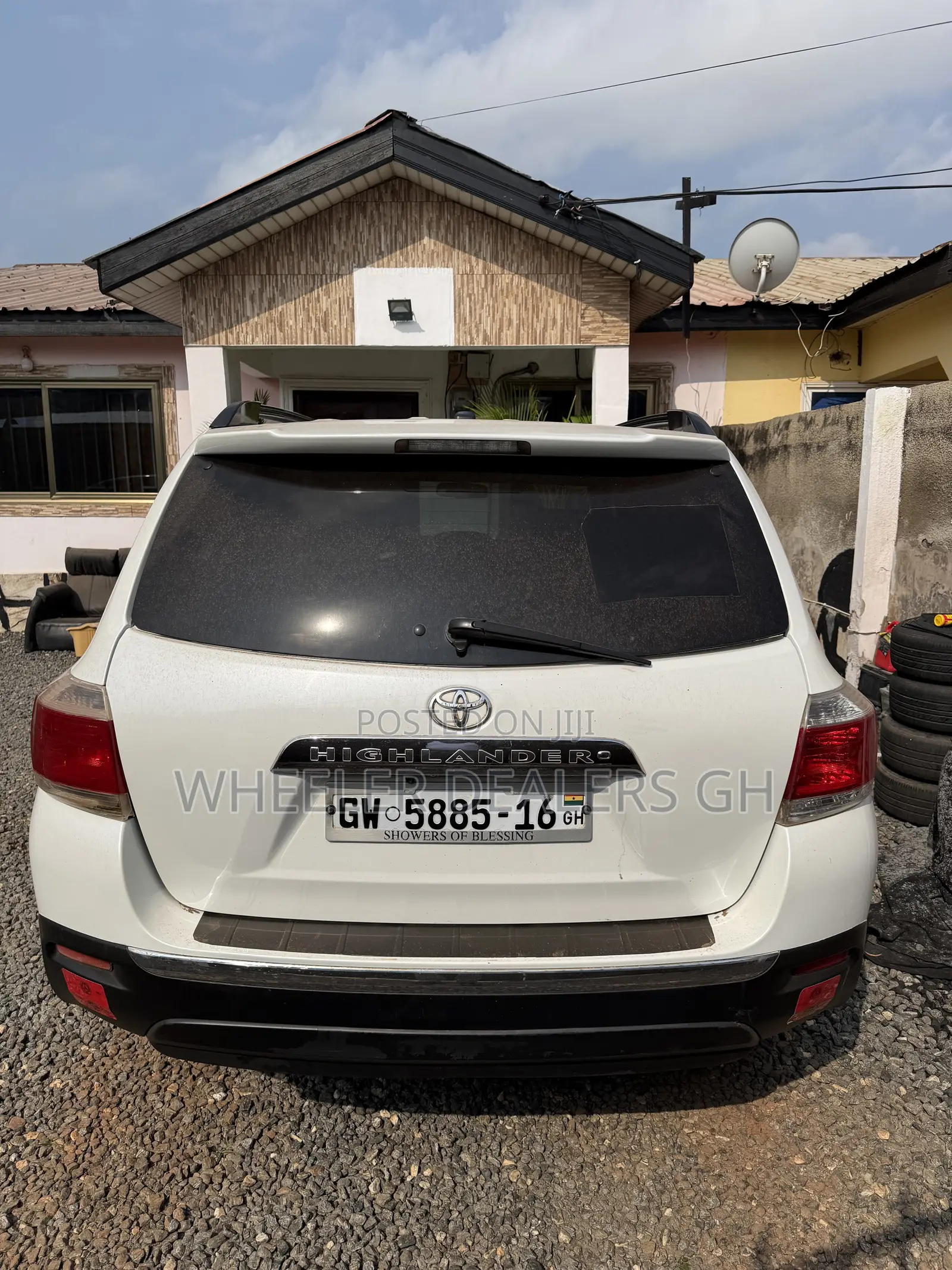 Toyota Highlander Limited 2012 White