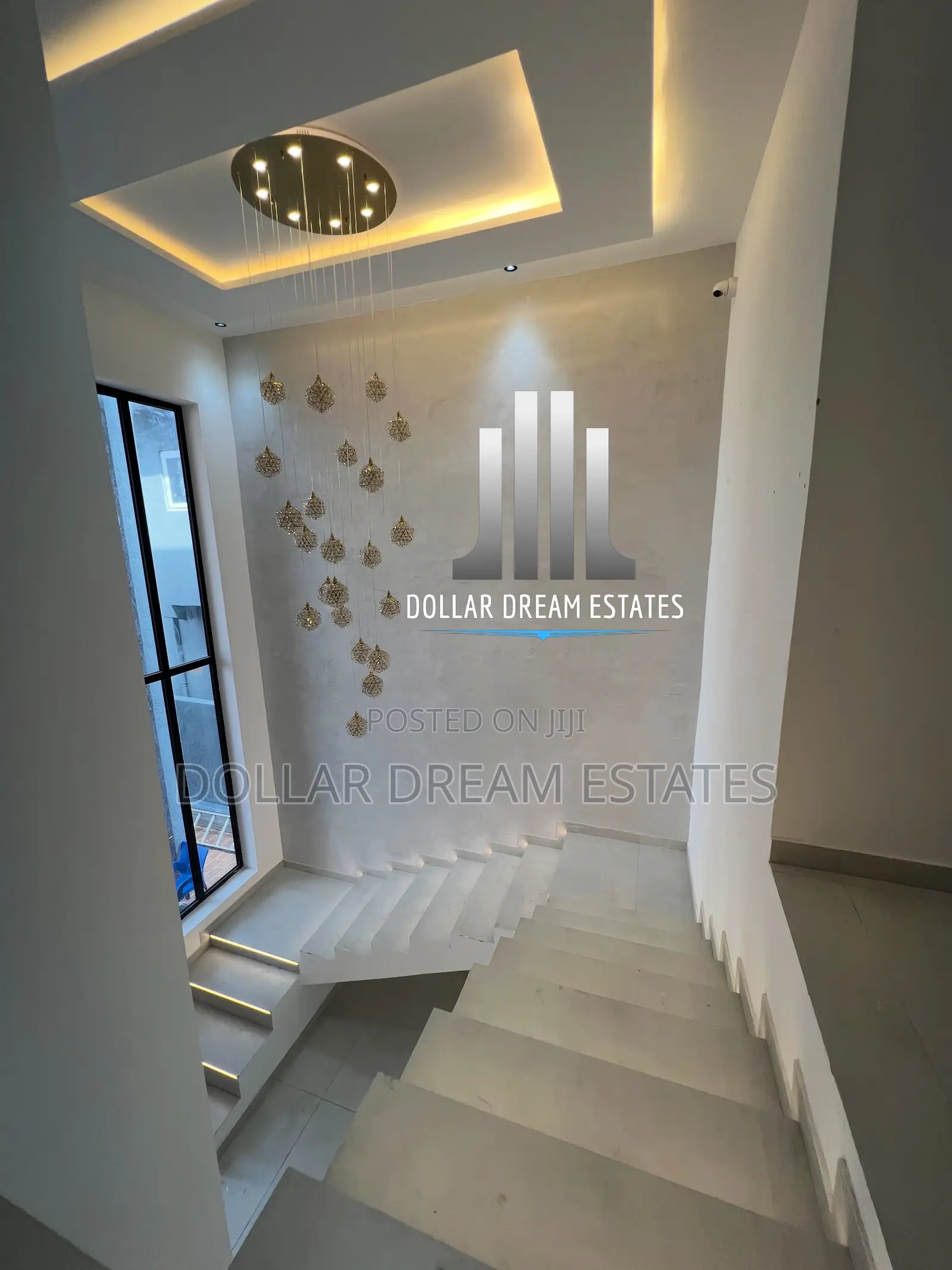 5bdrm House in Adenta for sale