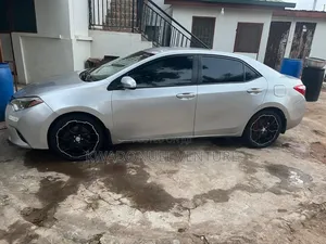 Toyota Corolla 2015 Silver