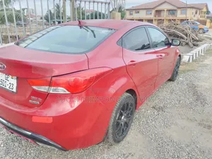 Hyundai Elantra 2013 Red
