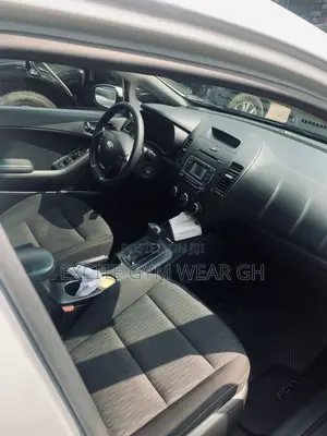 Kia Forte LX Sedan 2016 Silver