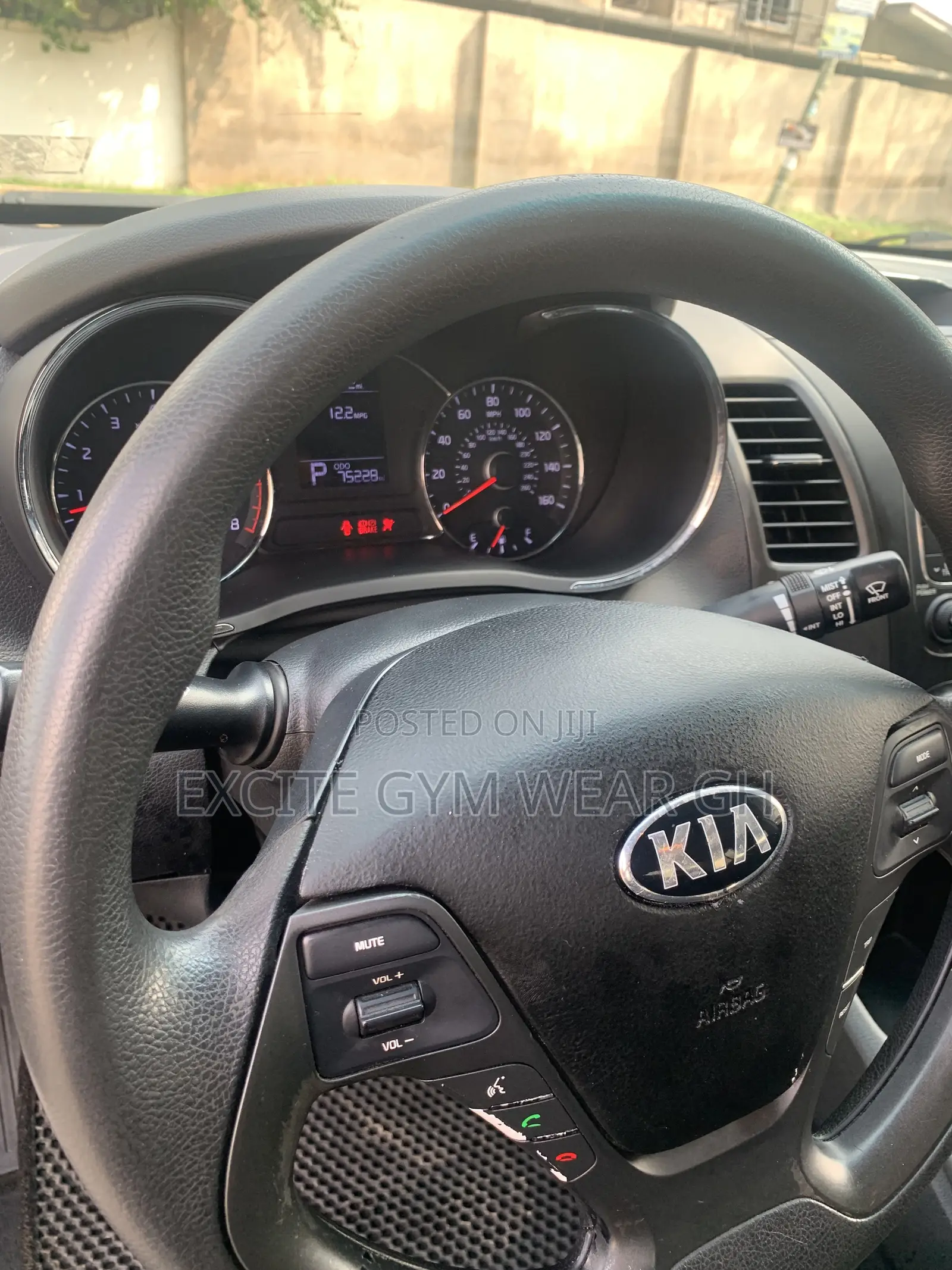 Kia Forte LX Sedan 2016 Silver