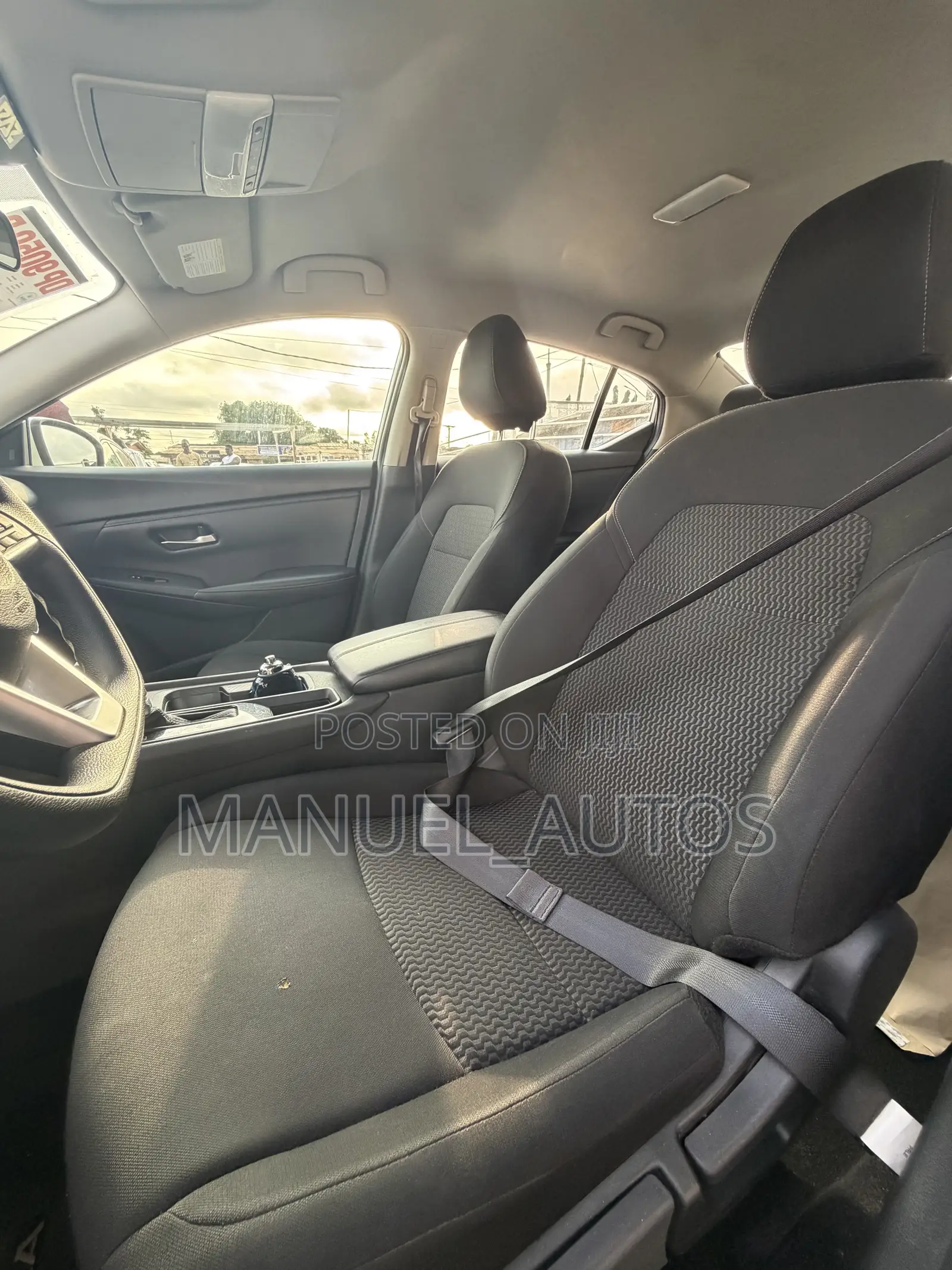 Nissan Sentra 2023 Silver