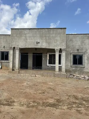 3bdrm House in Kwaaso, Kumasi Metropolitan for sale