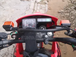 Honda XL 125 1999 Red