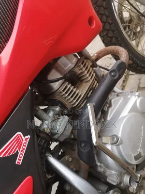Honda XL 125 1999 Red