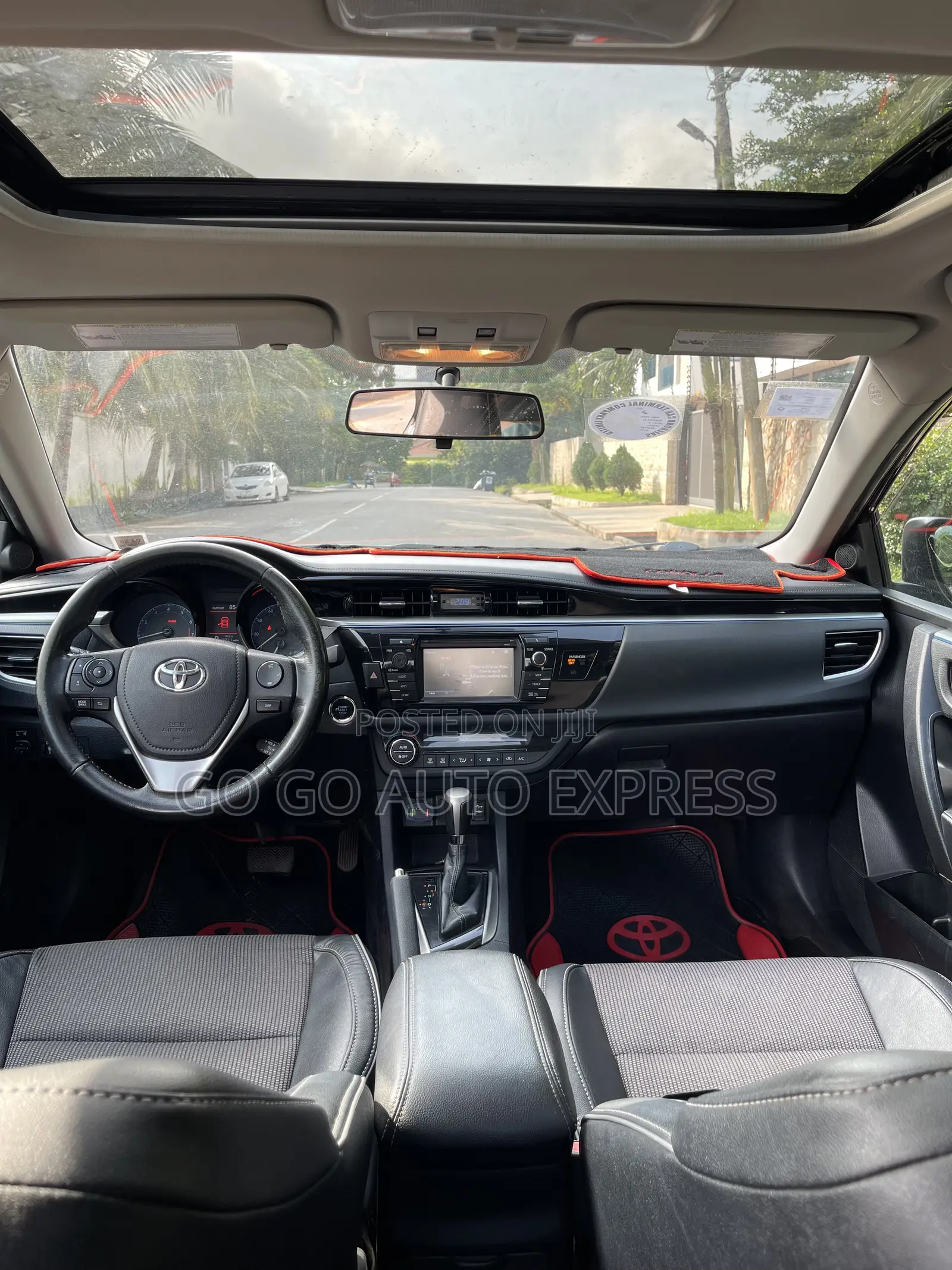 Toyota Corolla S 4dr Sedan (1.8L 4cyl CVT) 2015 Black