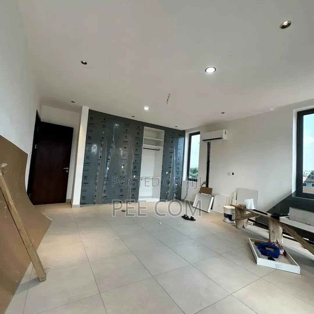 Furnished 4bdrm House in Little Roses Area for sale