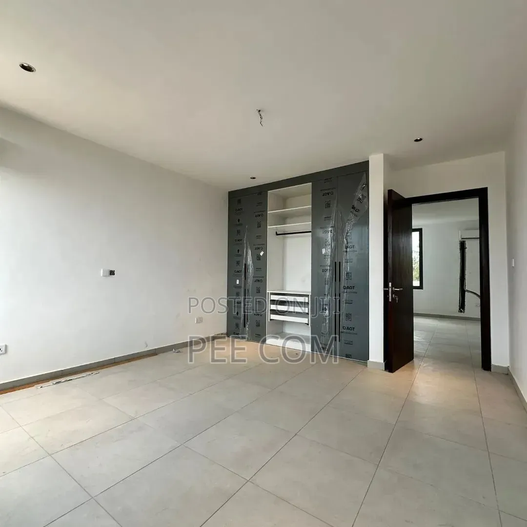 Furnished 4bdrm House in Little Roses Area for sale