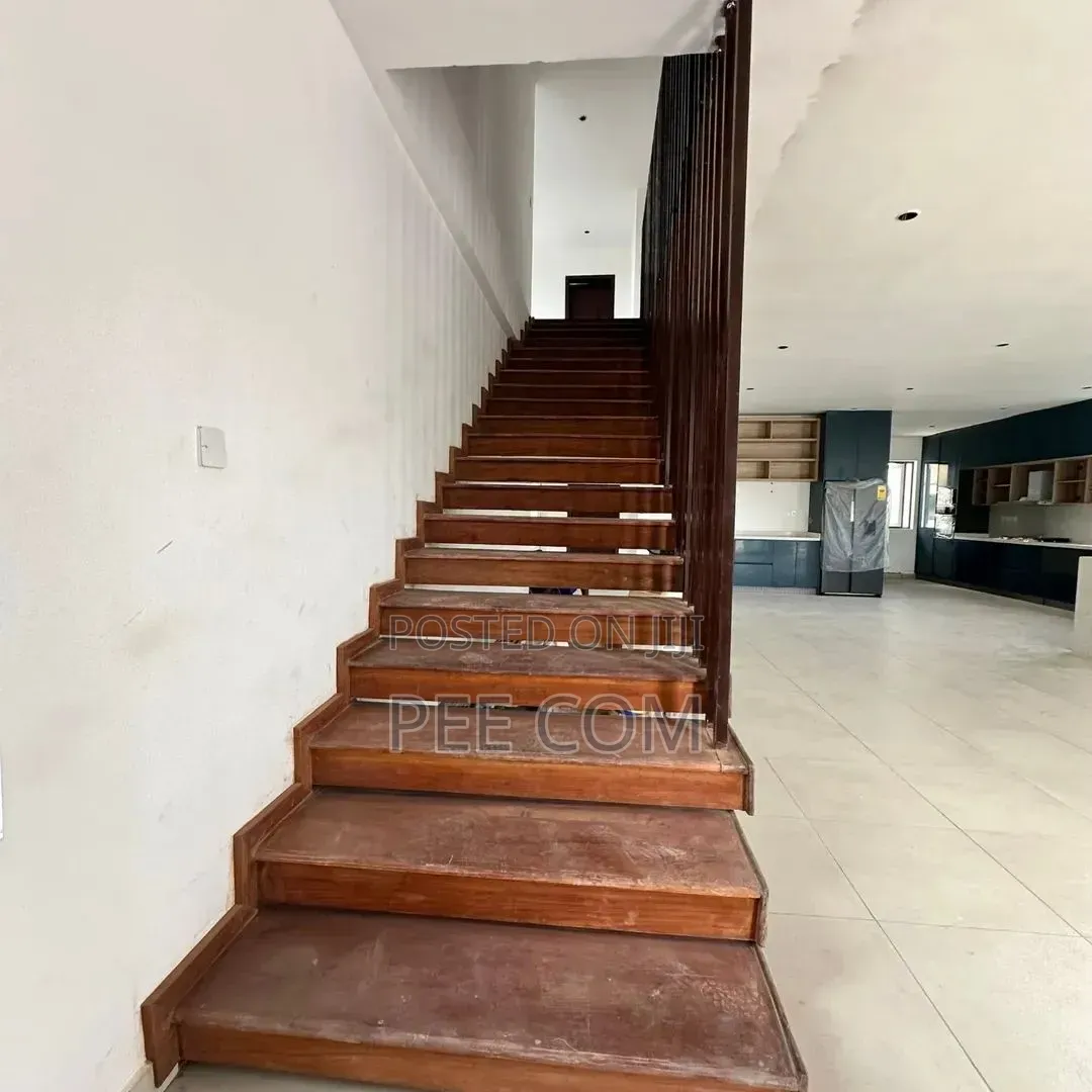 Furnished 4bdrm House in Little Roses Area for sale