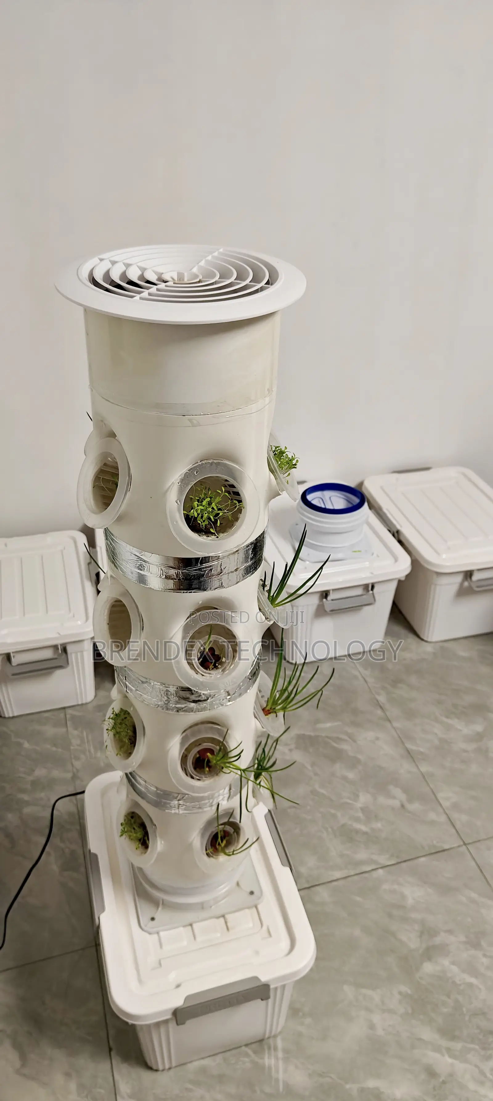 All-in-One Smart Hydroponic Towers for Vertical Farming 25 Pot Model