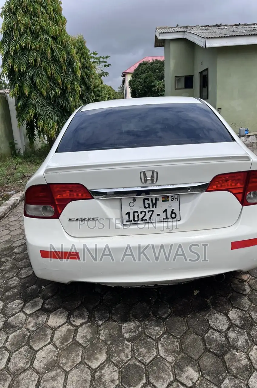 Honda Civic 2011 White