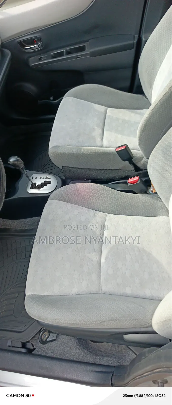 Toyota Vitz 2013 Gray