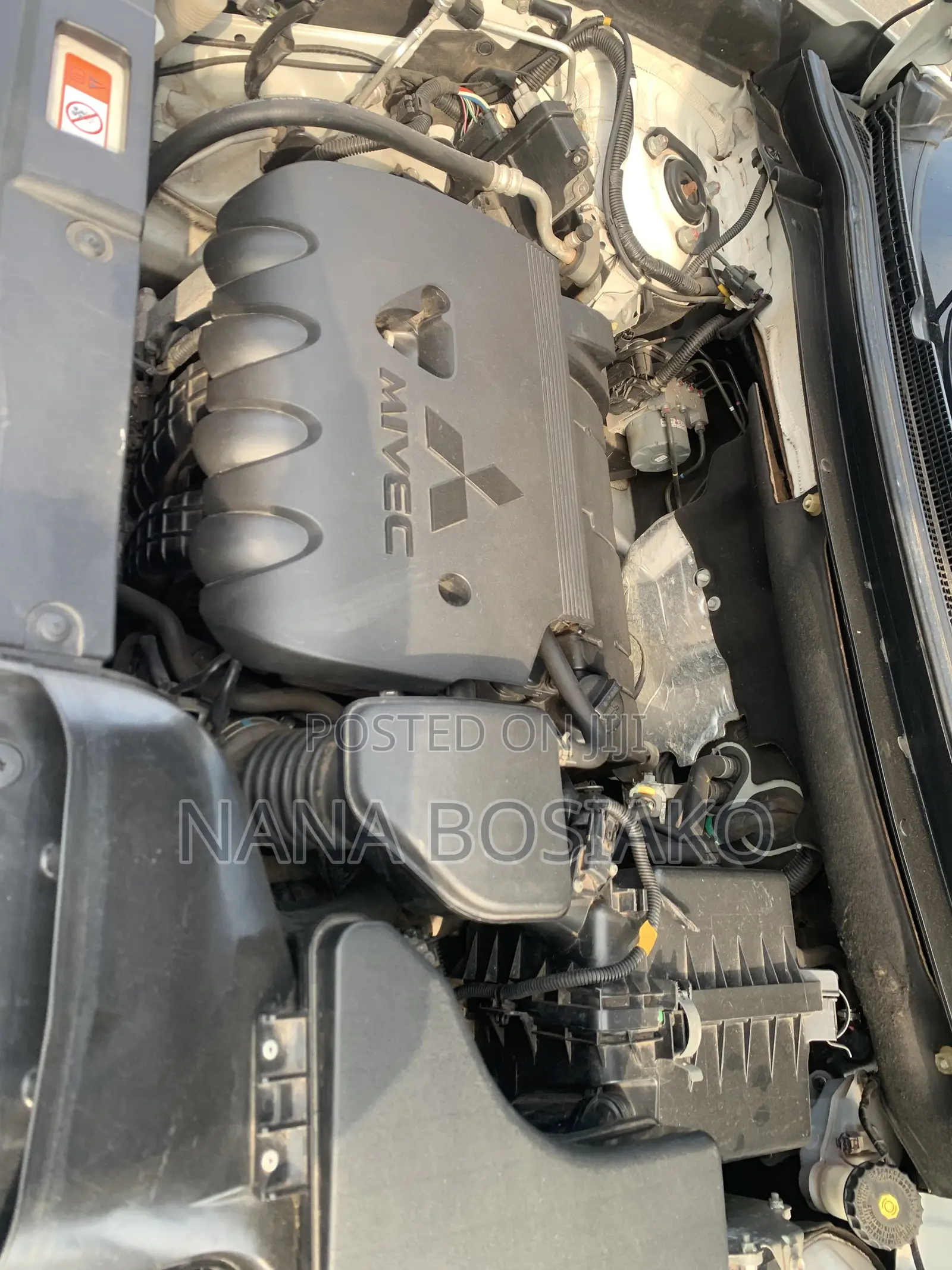 Mitsubishi Outlander 2019 White