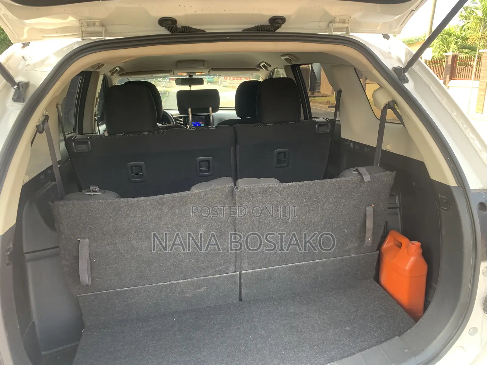 Mitsubishi Outlander 2019 White