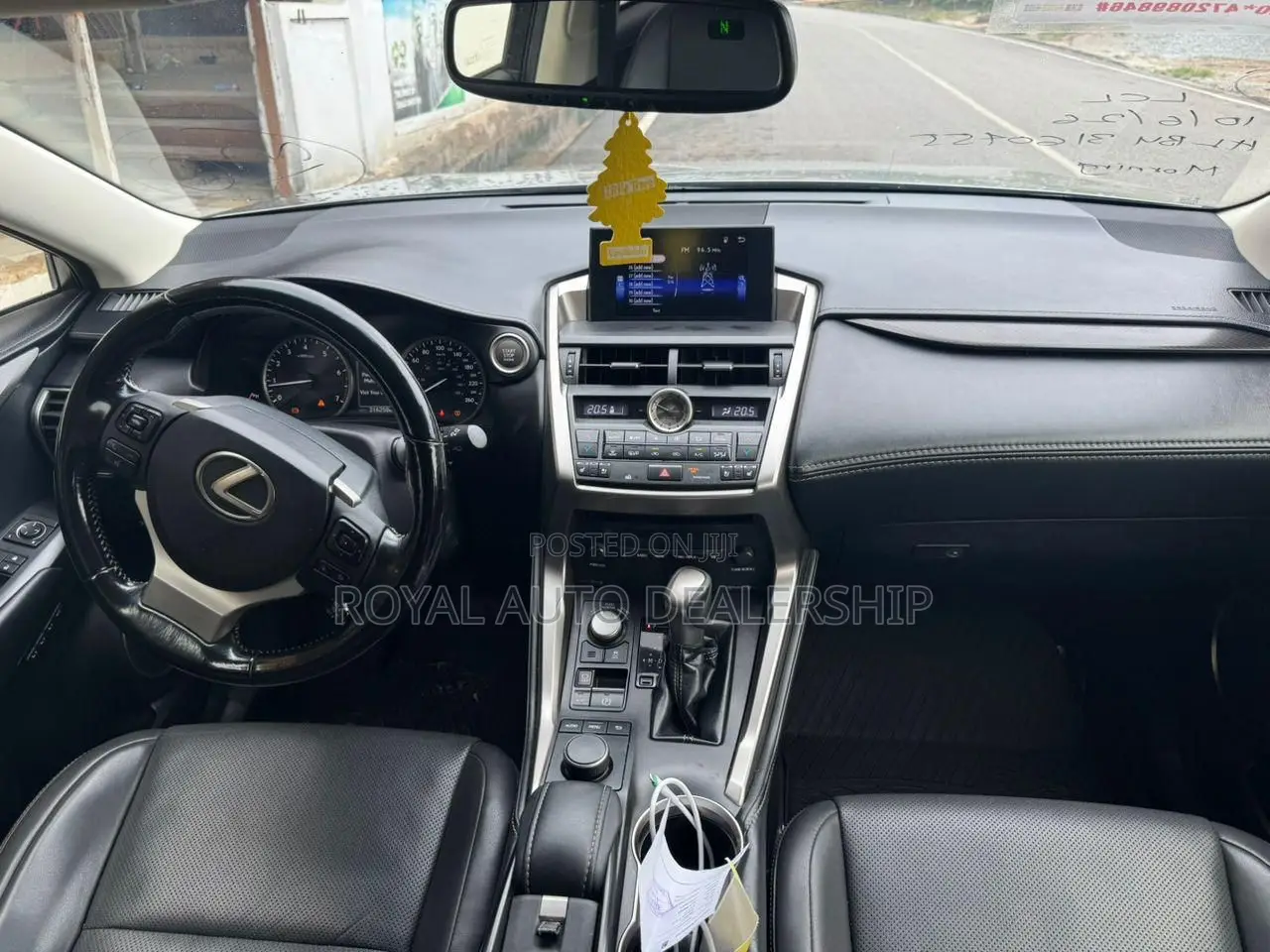 Lexus NX 300 FWD 2017 Gray
