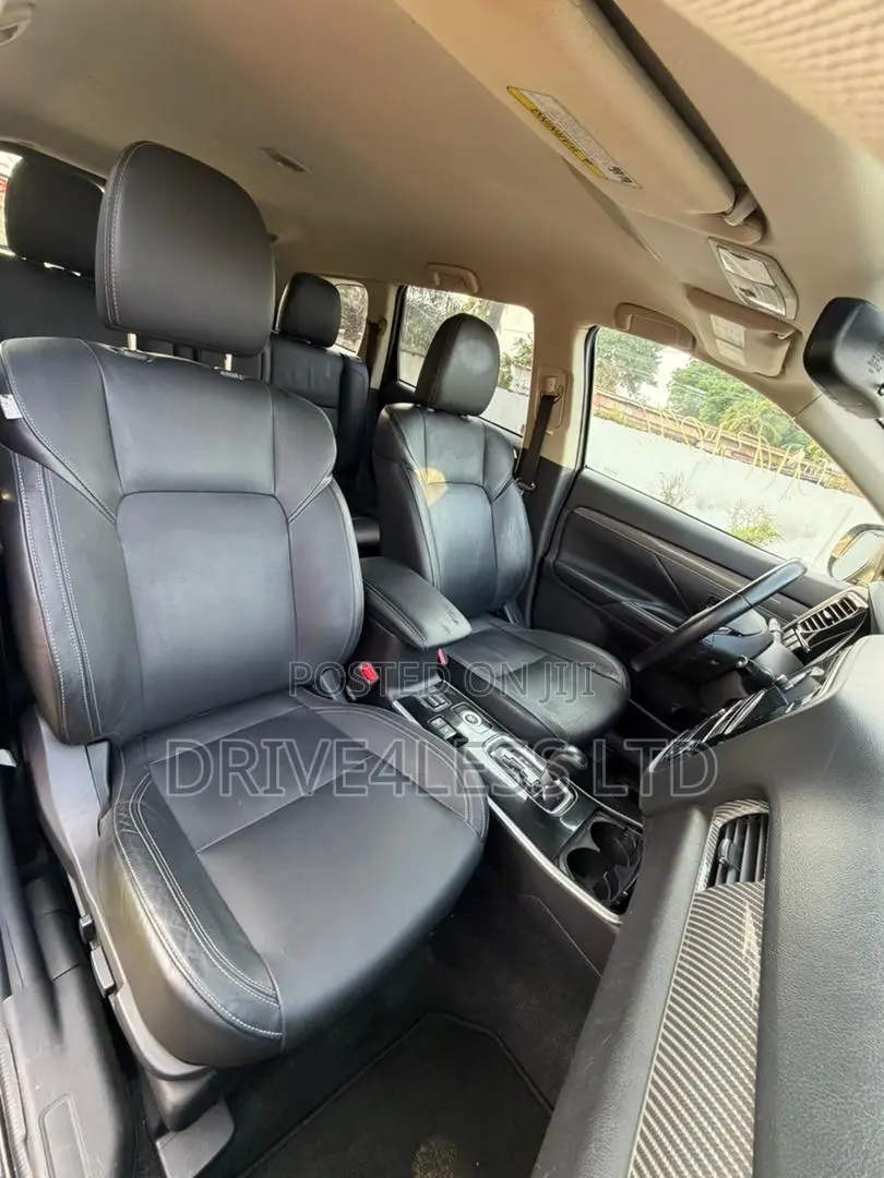 Mitsubishi Outlander SEL AWC 2019 Black