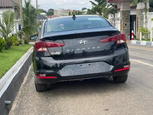 Hyundai Elantra Limited 2019 Black
