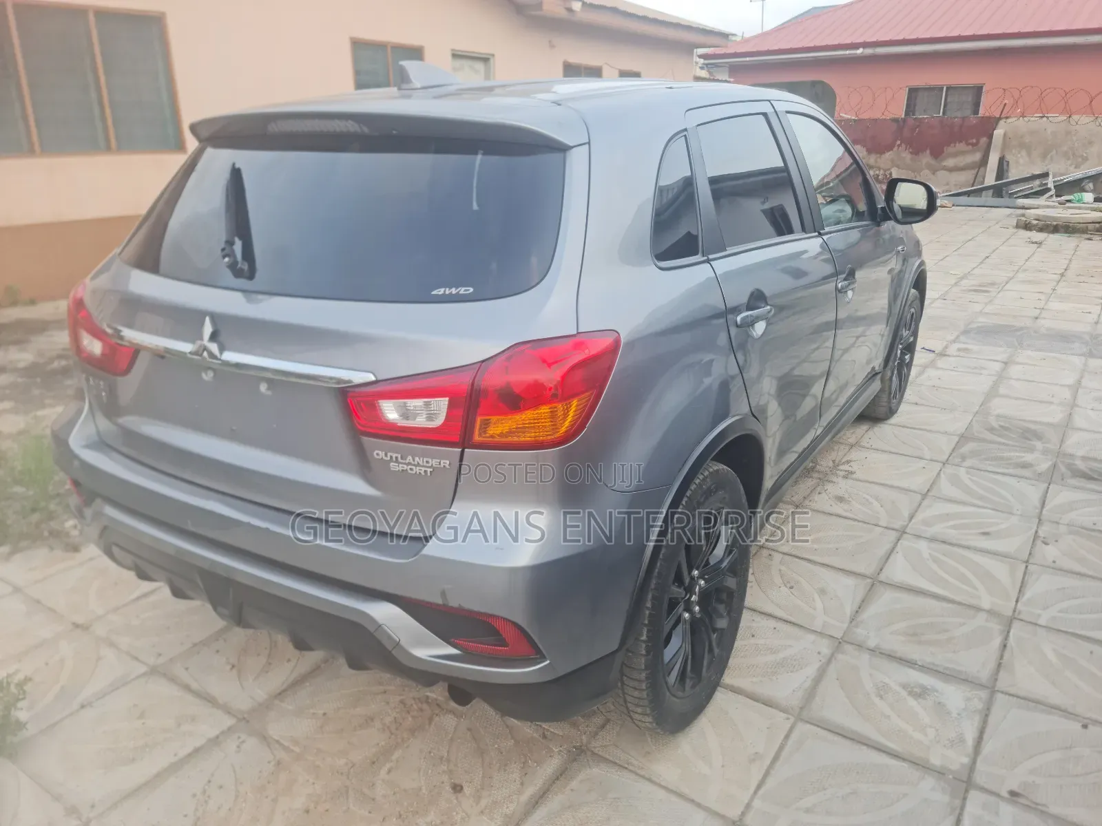 Mitsubishi Outlander Sport 2018 Gray