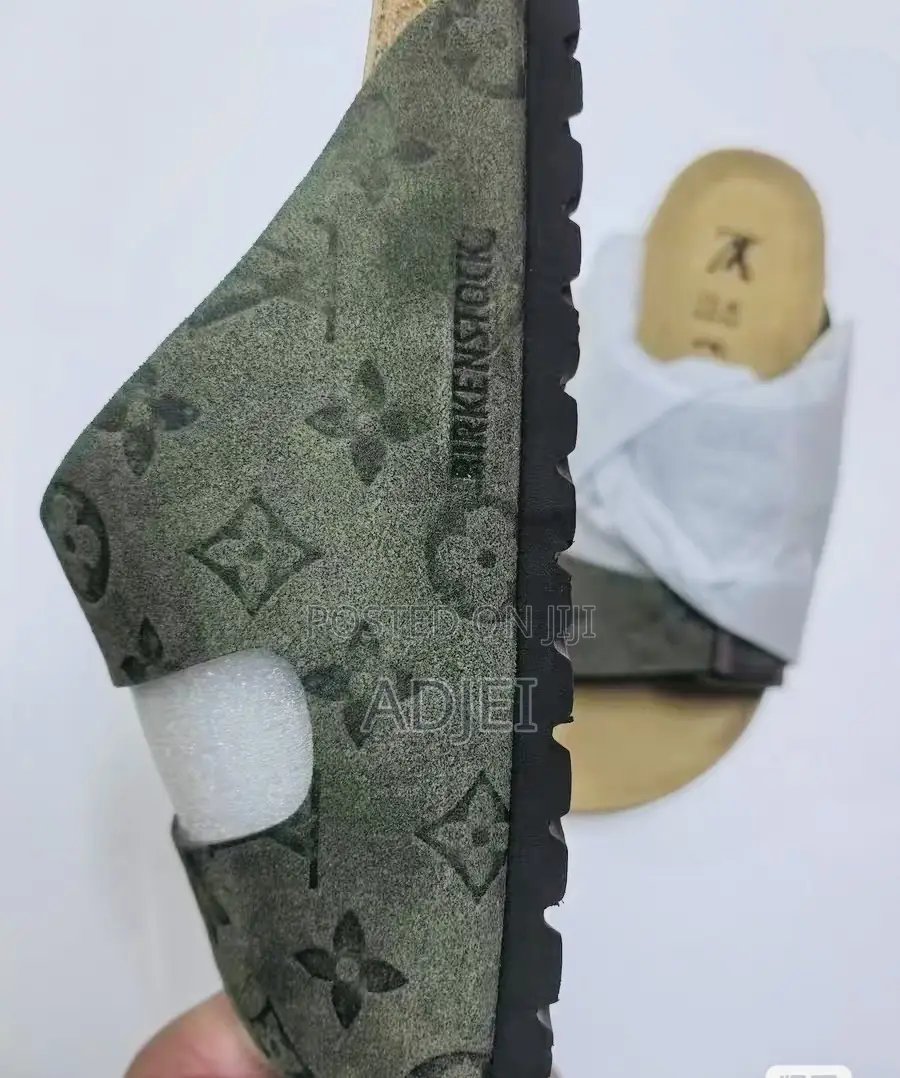 Louis Vuitton Customized Authentic Birkenstock Arizona Size 42