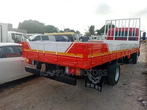 Hyundai 5 Ton (8 Holes)