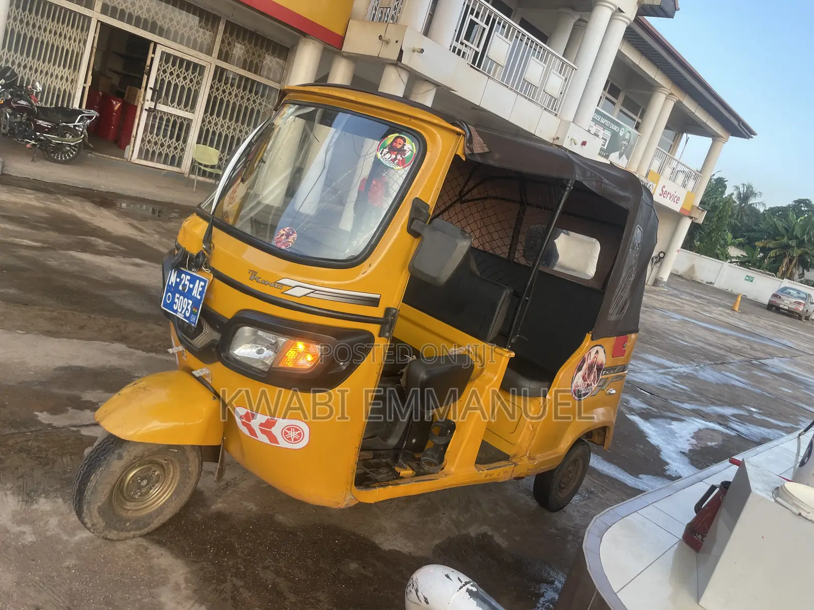 TVS King Deluxe Plus iTouch Start 2025 Yellow
