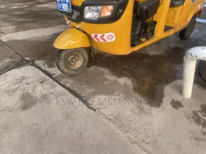 TVS King Deluxe Plus iTouch Start 2025 Yellow