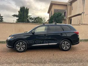 Mitsubishi Outlander 2019 Black