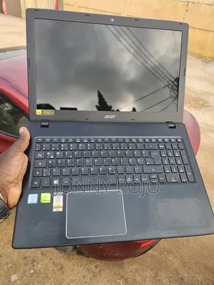 Laptop Acer Aspire E5 8GB Intel Core i5 SSD 256GB