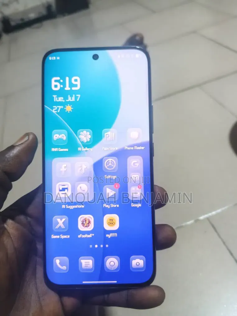 Tecno Spark 40 Pro+ 128 GB Silver