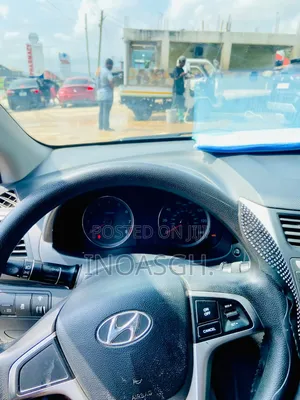 Hyundai Accent GS Automatic 2012 Silver