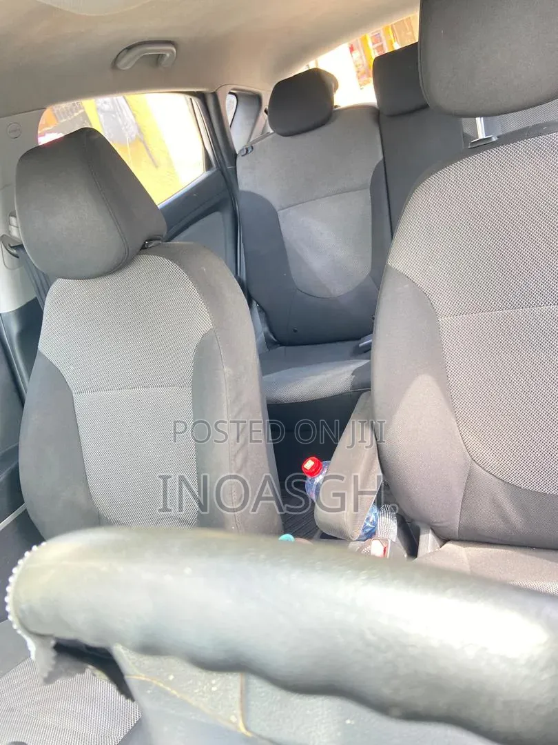Hyundai Accent GS Automatic 2012 Silver