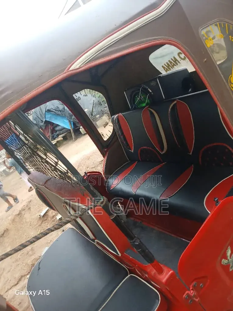 Tricycle 2025 Red