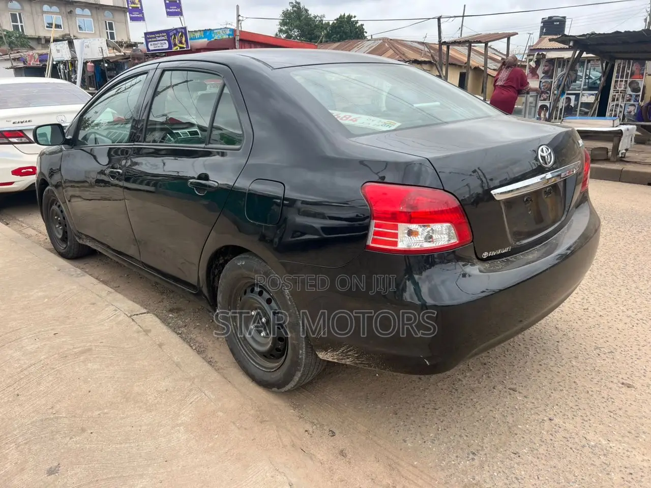 Toyota Yaris 2012 Black