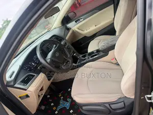 Hyundai Sonata Base Sedan FWD (2.4L 4cyl 6A) 2016 Blue