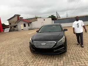 Hyundai Sonata Base Sedan FWD (2.4L 4cyl 6A) 2016 Blue