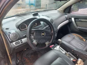 Chevrolet Aveo 1.5 Sedan T250 2011 Silver