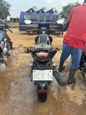 TVS Apache 160 4V 2025 Black