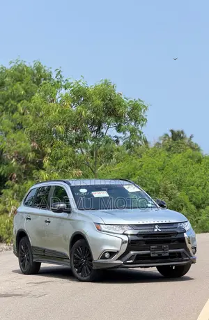 Mitsubishi Outlander SE S-AWC 2020 Gray