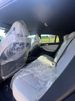BMW X6 xDrive40i 2024 Blue