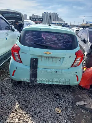 Chevrolet Spark LT w/1LT CVT 2017 Green
