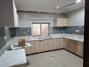 2bdrm Apartment in Ahodwo Daban, Kumasi Metropolitan for rent