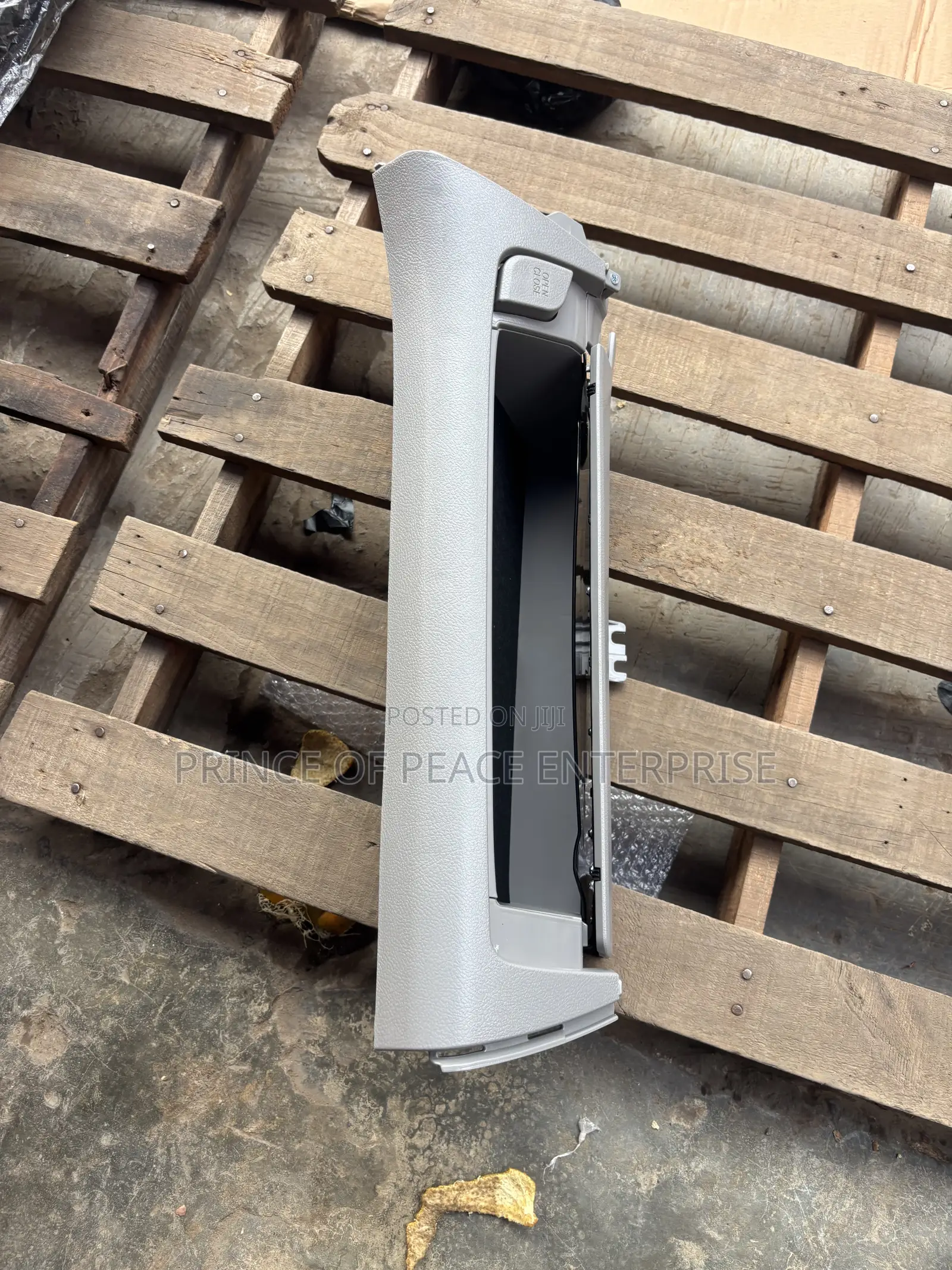 Rav4 2009 2010 Glove Box Cover or Letter Box Cover