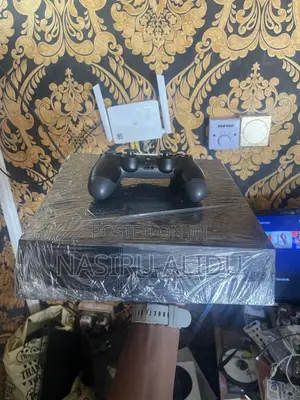 Ps4 Standard Jailbreak and Account With 7games of Your Choice