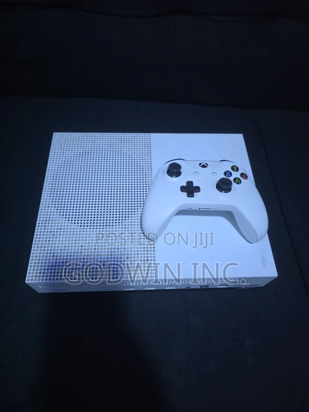 Xbox One S